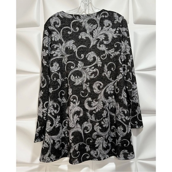 Susan Graver Women Sz L Black Gray Silver Metallic Layered Lurex Keyhole Sweater - Picture 6 of 11